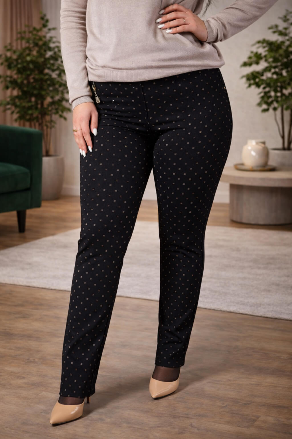 Жіночі брюки 21.1