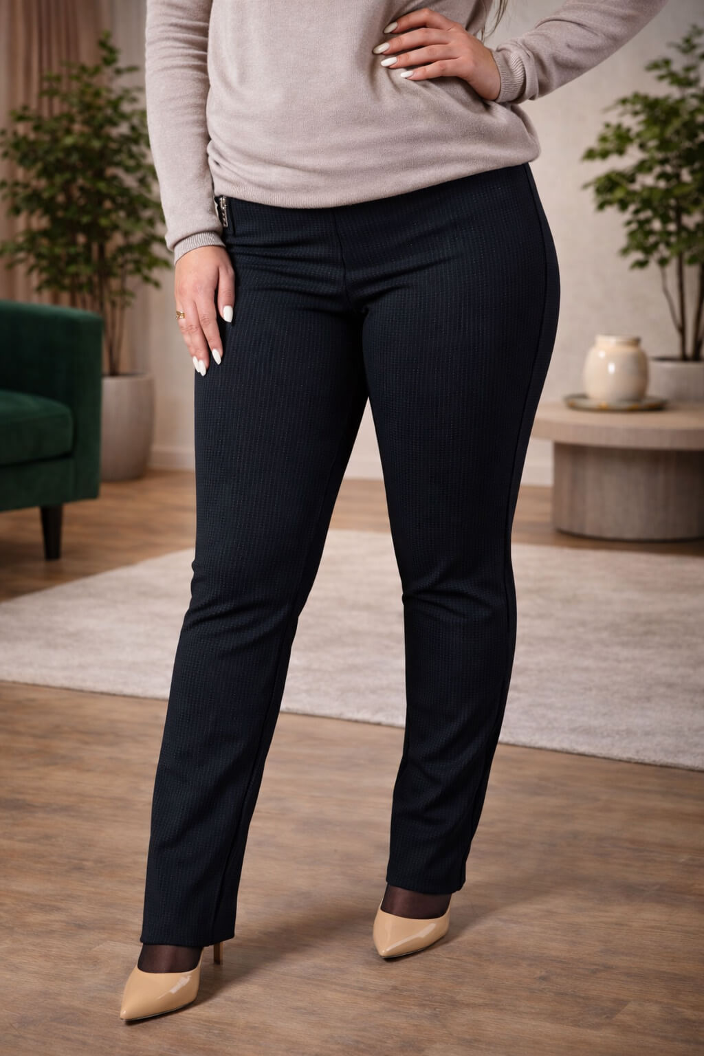 Жіночі брюки 7.2